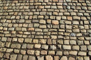 cobblestones-272038_640